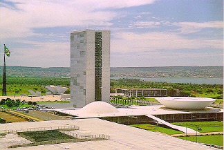 congress+brasilia.jpg (31137 bytes)