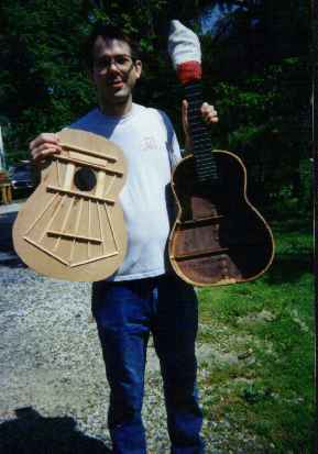 2guitar2.jpg (14063 bytes)