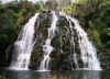 New_Zealand_Waterfall.jpg (72329 bytes)