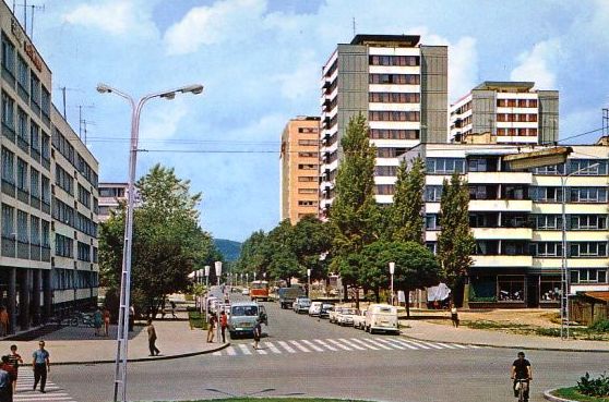 Bulevar revolucije (danas Bulevar cara Dusana). Izgraden 60-tih godina
