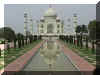 taj_mahal_reflection.jpg (49935 bytes)