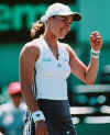 Martina Hingis.jpeg (30806 bytes)