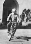 lgpp30265einstein-on-bicycle-albert-einstein.jpg (51800 bytes)